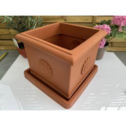 très jolis pots coupe deco carré modèle IDQ40TC avec sa soucoupe 42*42cm récupératrice d’eau