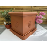 très jolis pots coupe deco carré modèle IDQ45TC avec sa soucoupe 49*49cm récupératrice d’eau